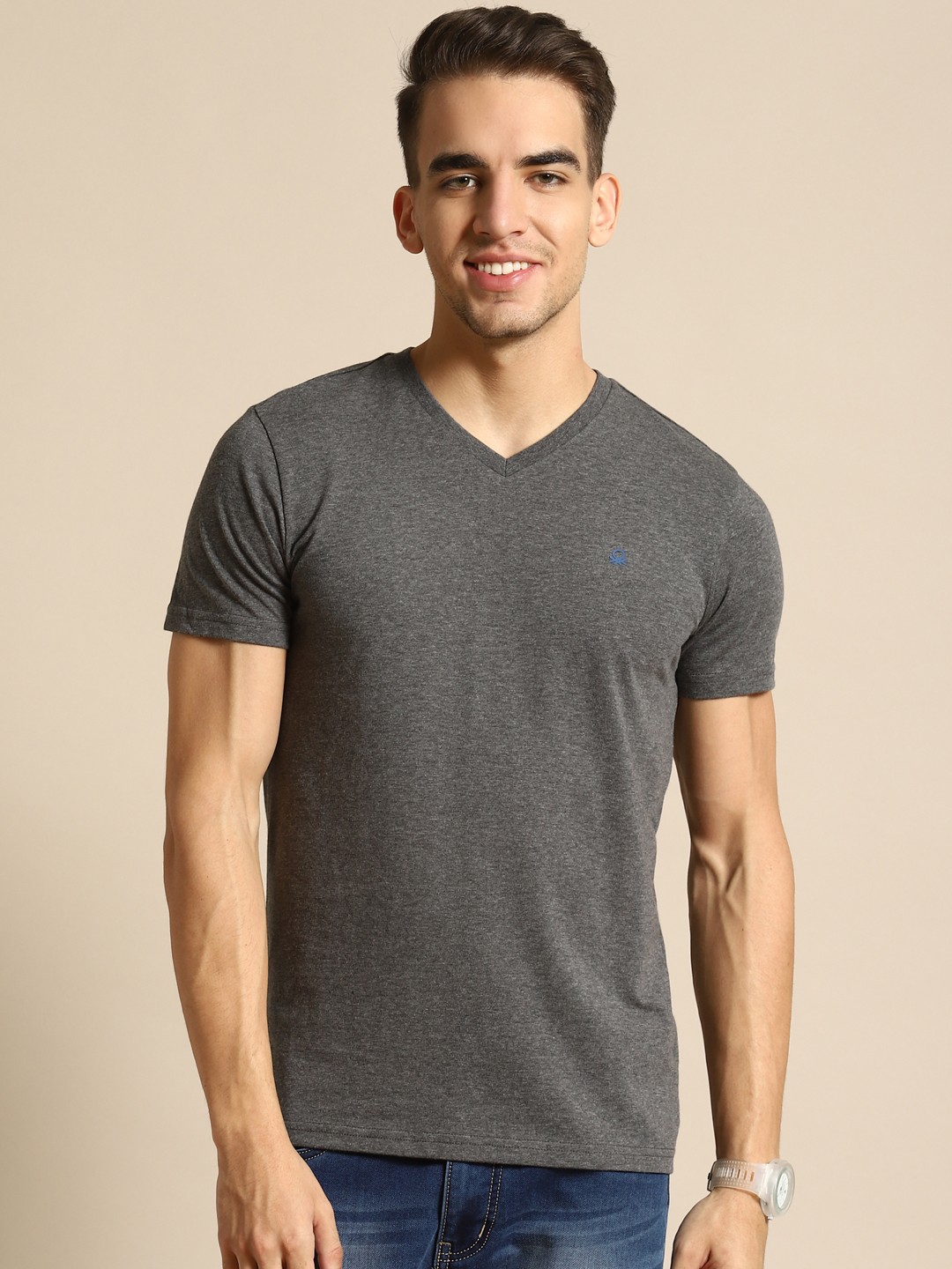 

United Colors of Benetton Men Charcoal V-Neck T-shirt