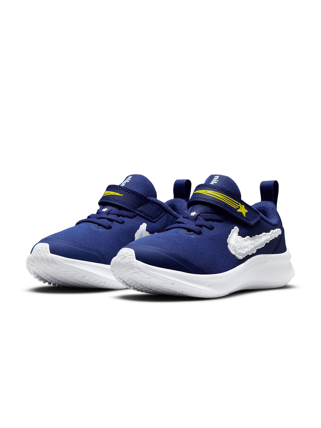 

Nike Kids Star Runner 3 Dream Running Non-Marking Shoes, Blue