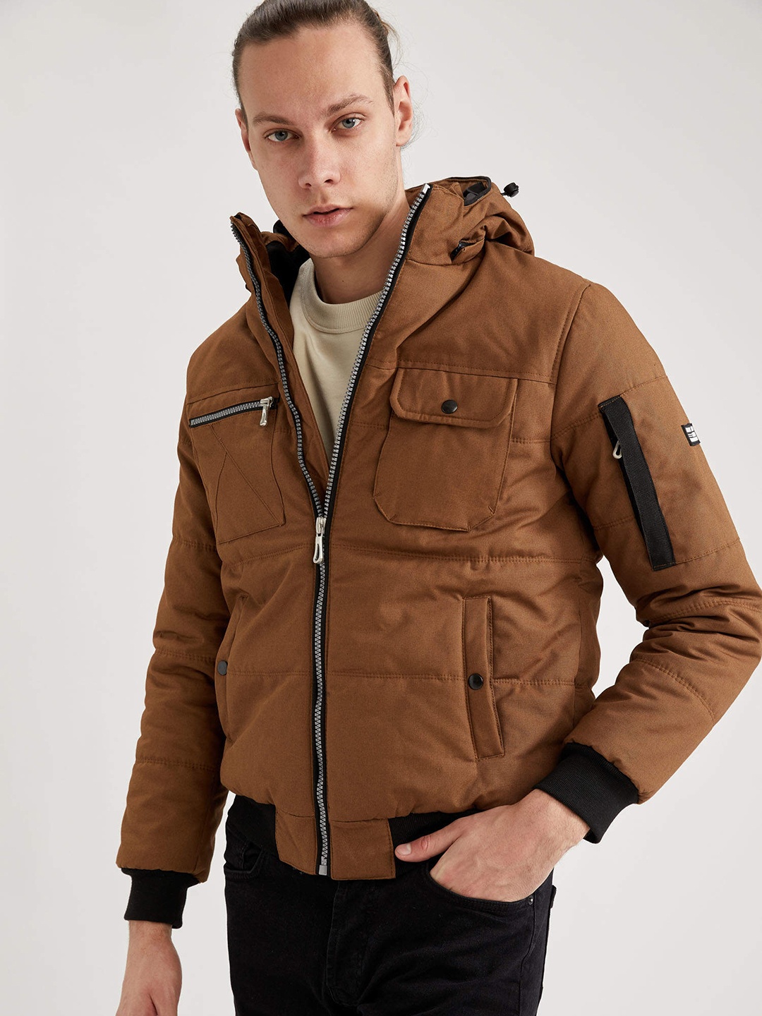 

DeFacto Men Brown Slim Fit Solid Hooded Bomber Jacket