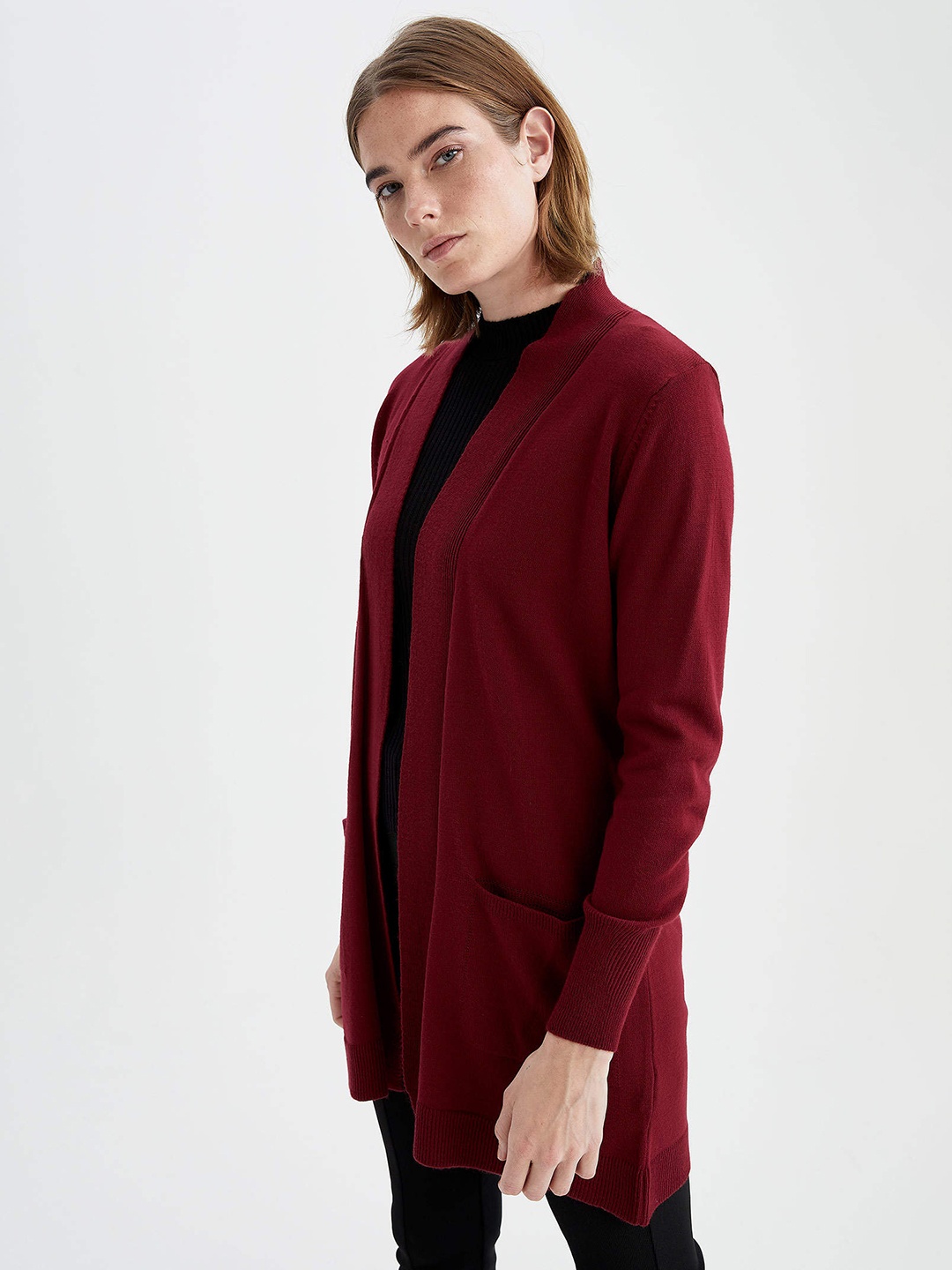 

DeFacto Women Maroon Solid Longline Front-Open