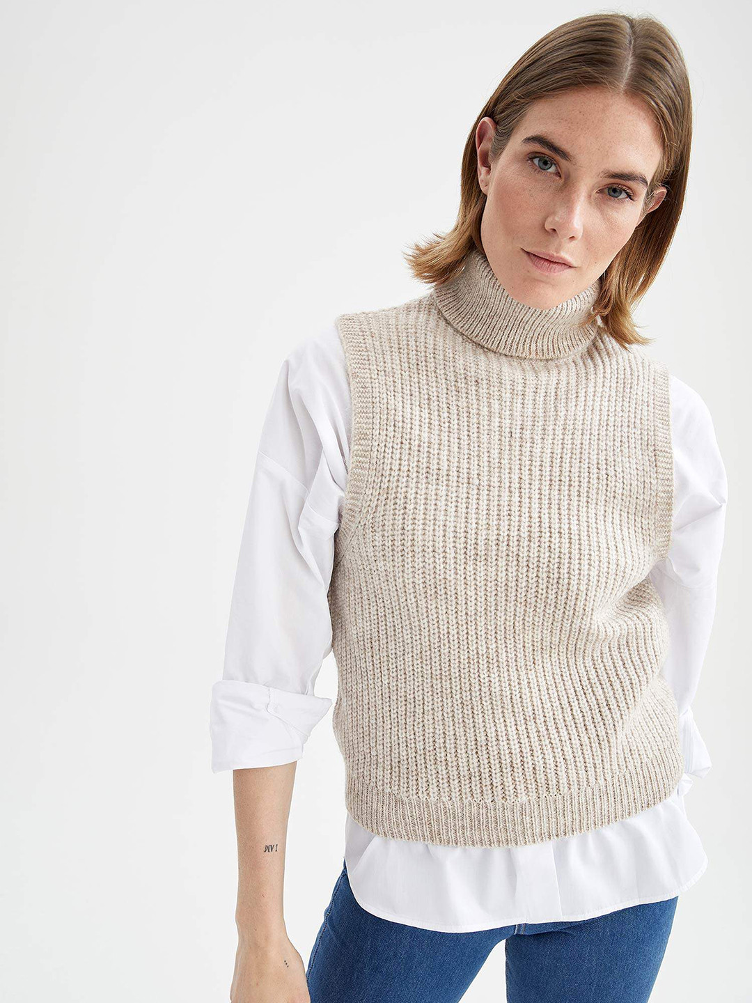 

DeFacto Women Beige Ribbed Turtle Neck Pullover