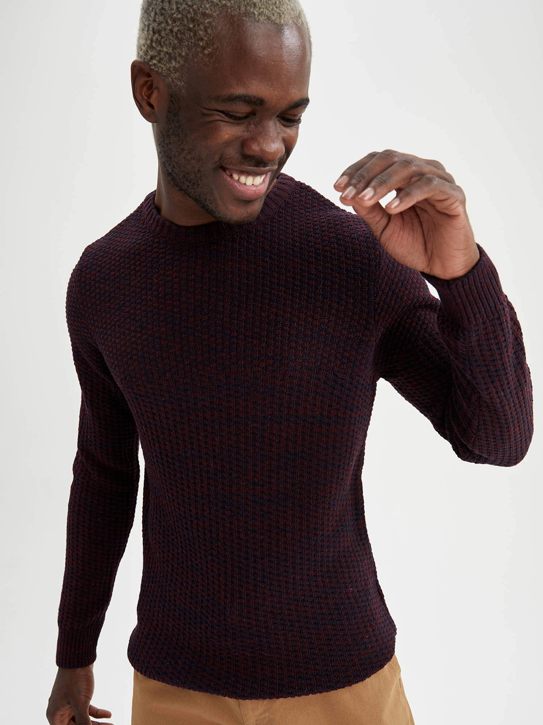 

DeFacto Men Maroon Solid Basic STANDART SIZE Tricot Pullover Sweater