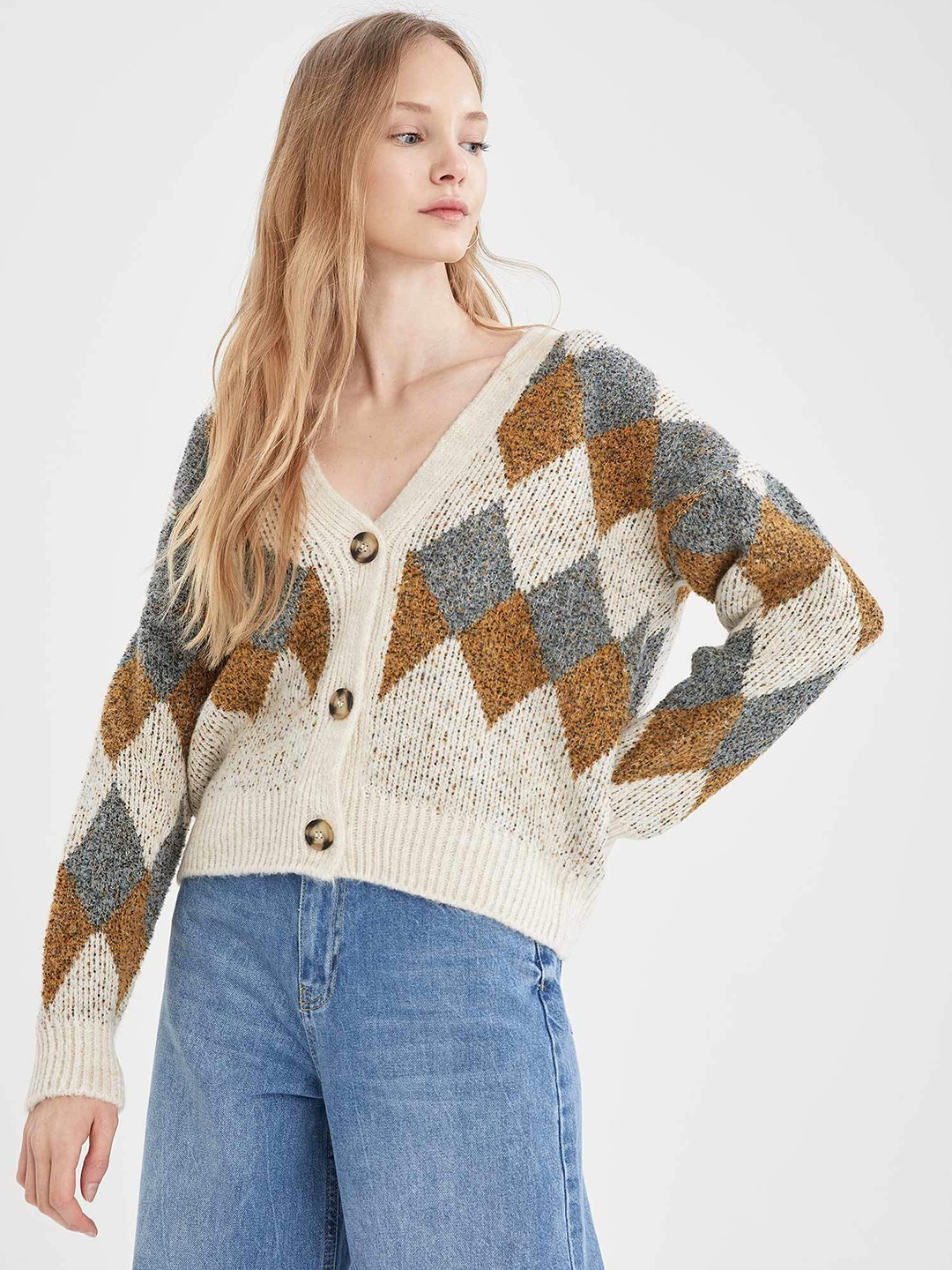 

DeFacto Women Beige Argyle Pattern Ribbed Cardigan