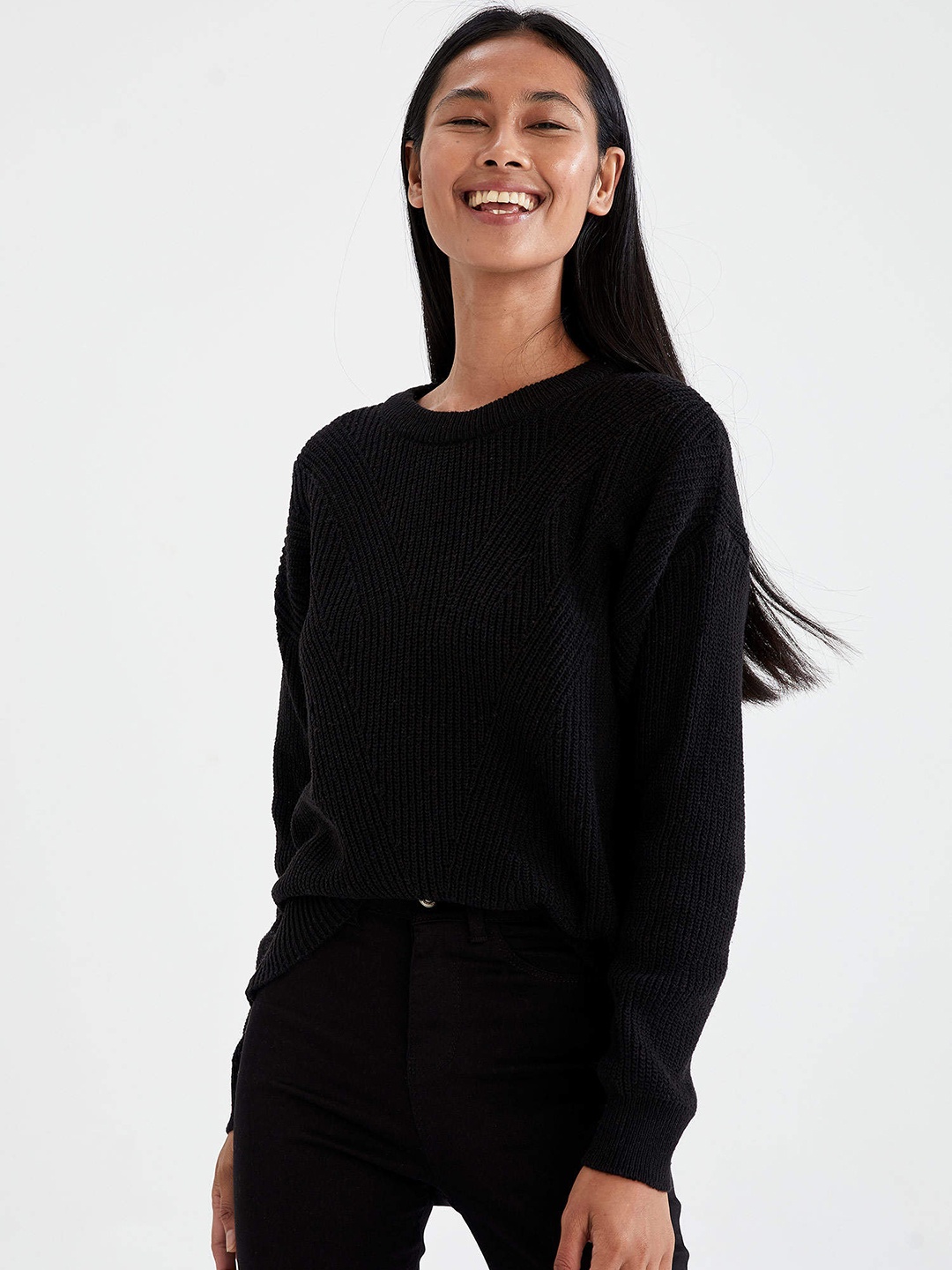

DeFacto Women Black Pullover