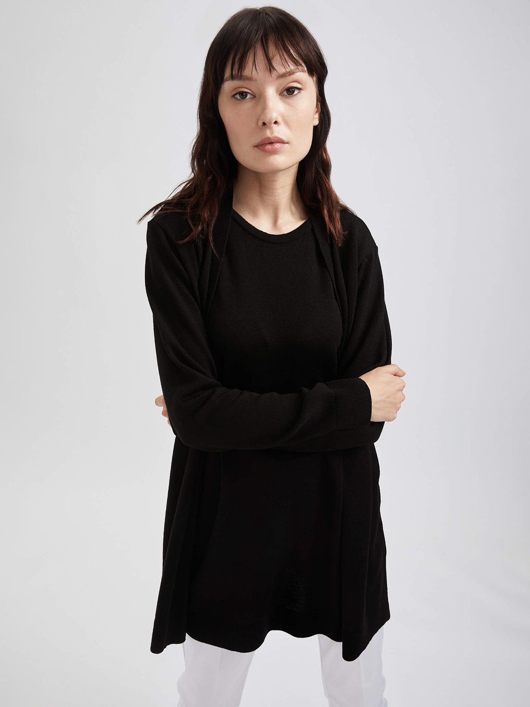 

DeFacto Women Black Acrylic Longline Cardigan