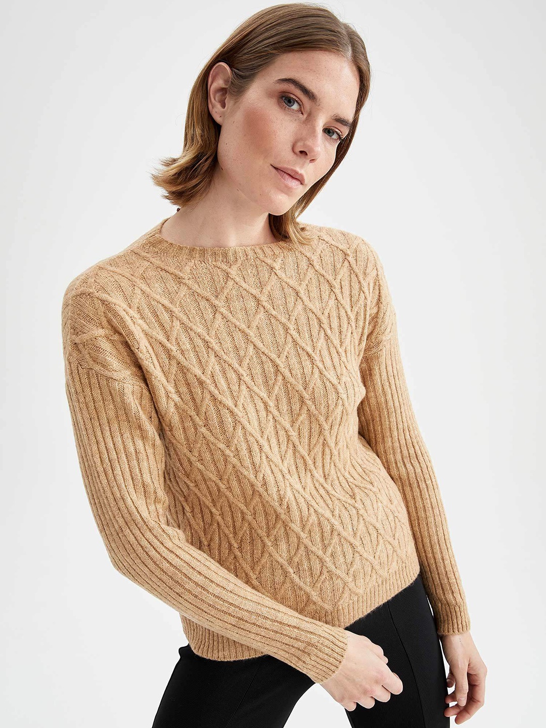 

DeFacto Women Beige Cable Knit Pullover