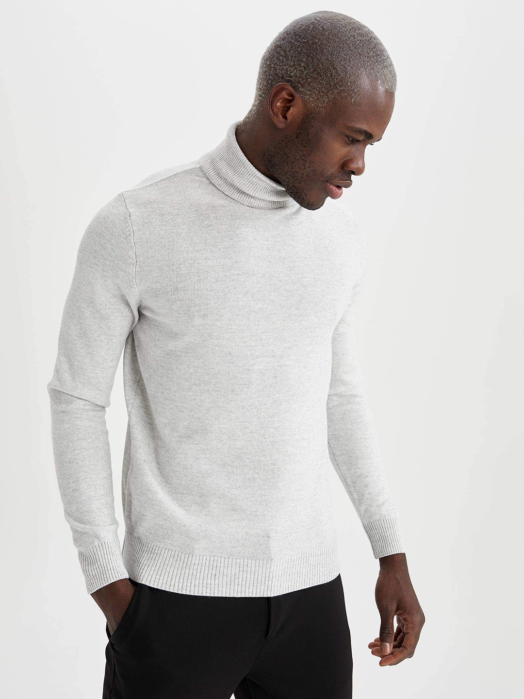 

DeFacto Men Grey Melange Slim Fit Pullover