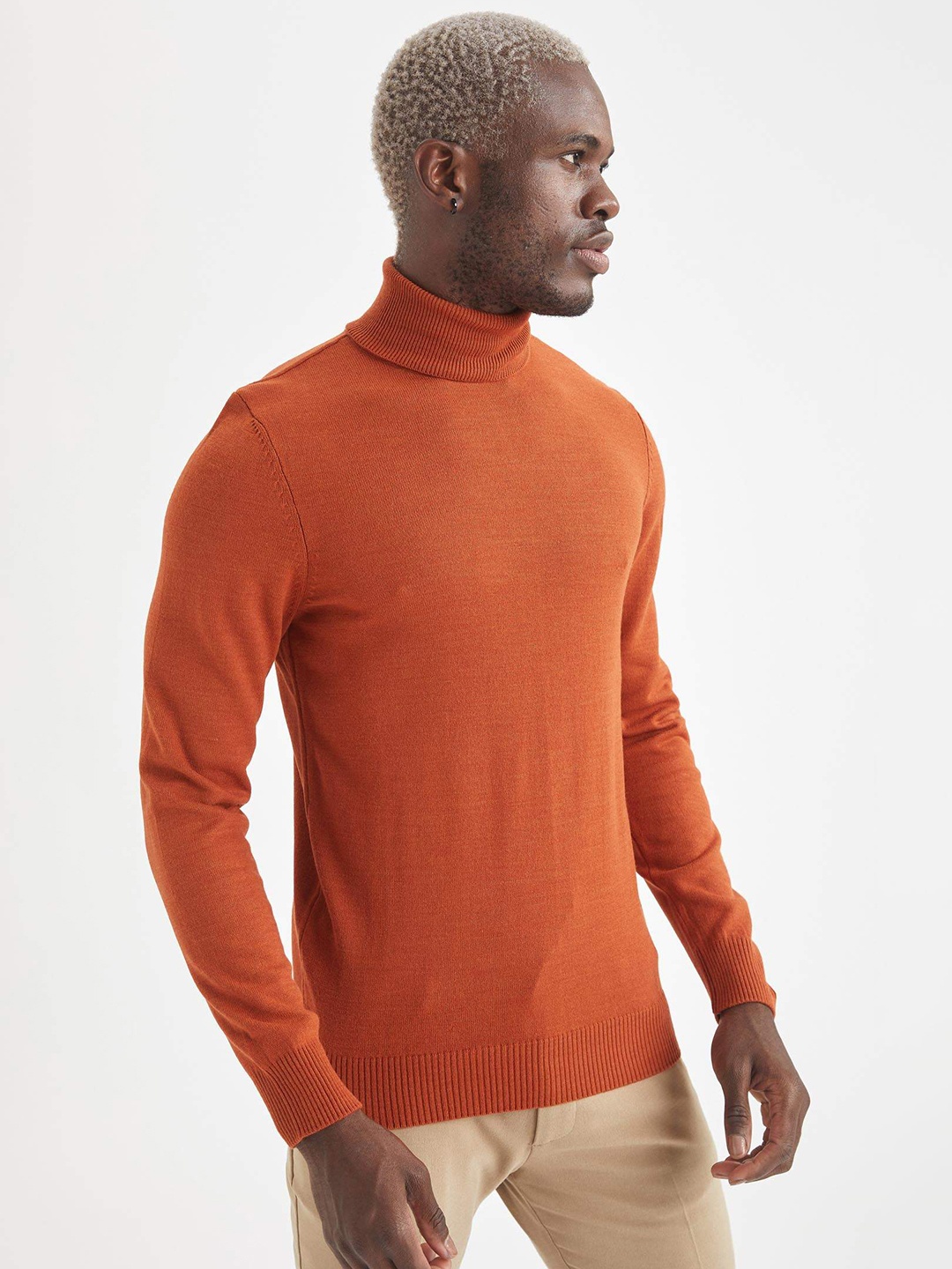 

DeFacto Men Orange Basic SLIM FIT Tricot Acrylic Pullover