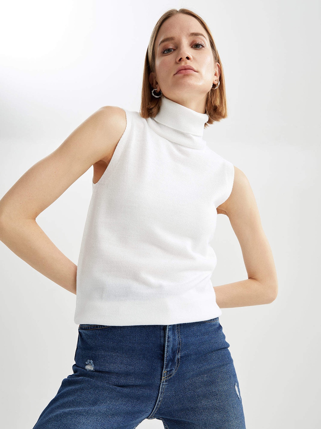 

DeFacto Women White High Neck Acrylic Pullover