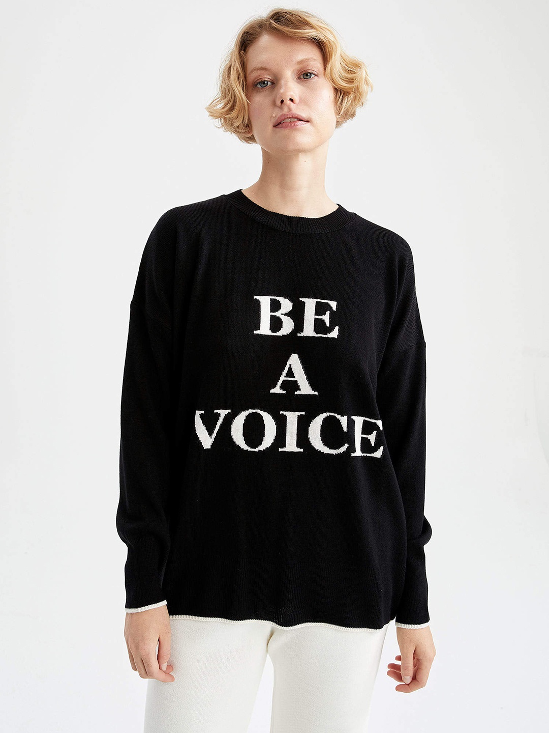 

DeFacto Women Black & White Typography Printed Pullover