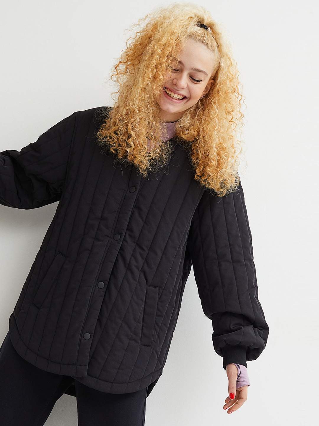

H&M Women Black Padded Jacket