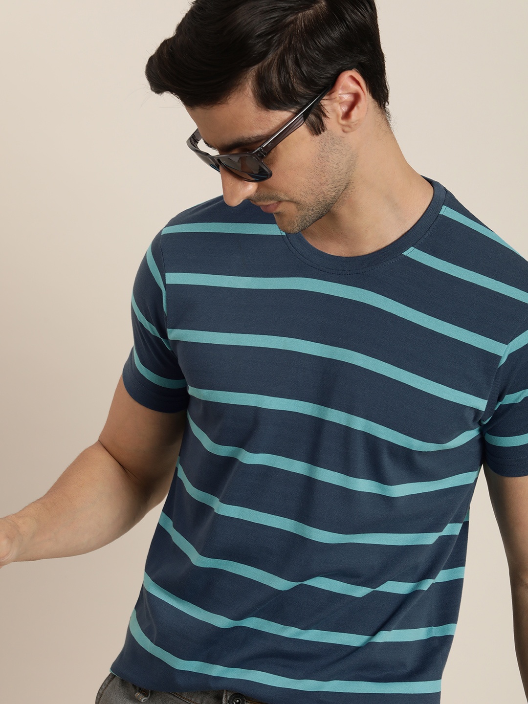 

Moda Rapido Men Navy Blue & Blue Striped T-shirt