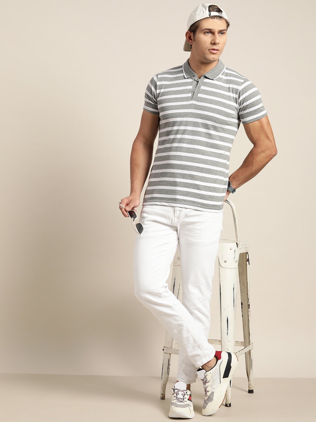 

Moda Rapido Men Grey Melange & White Striped Polo Collar T-shirt