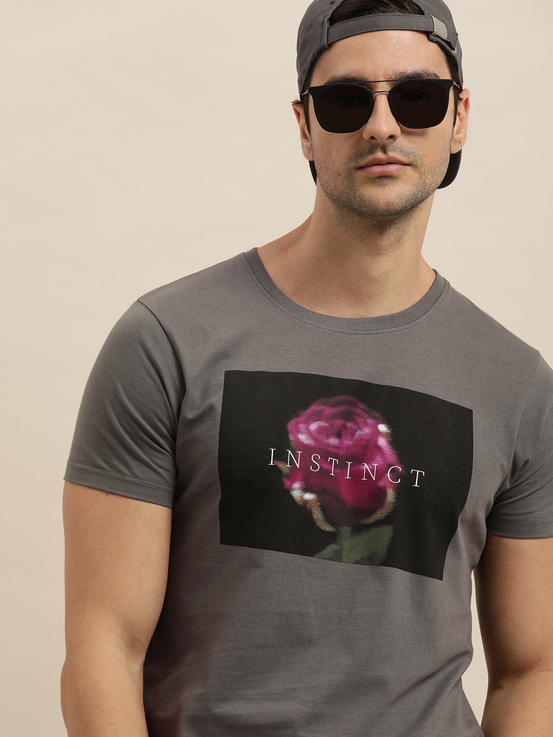 

Moda Rapido Men Grey Graphical Printed Casual T-shirt