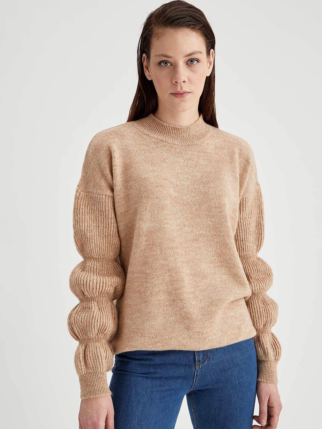 

DeFacto Women Beige Solid Pullover Sweater