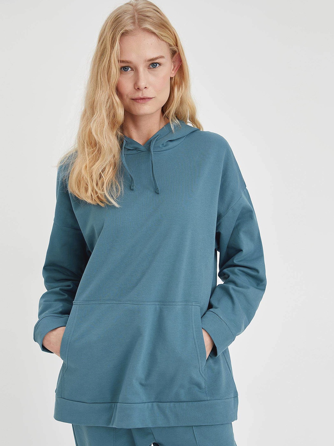 

DeFacto Women Blue Pure Cotton Hooded Sweatshirt