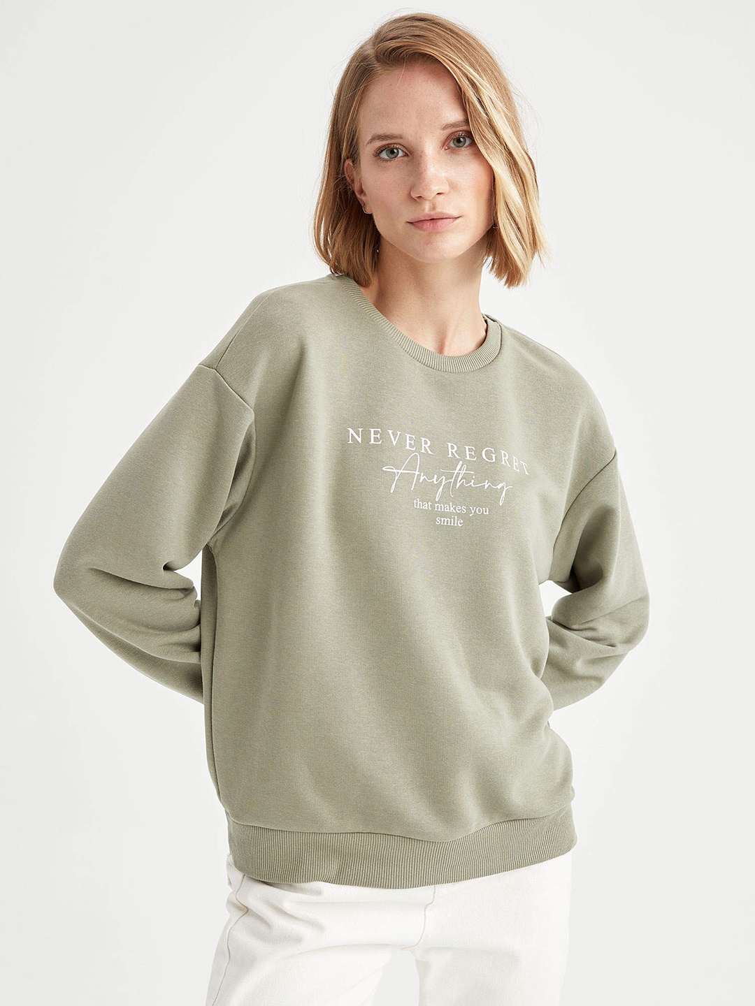 

DeFacto Women Grey Typography Printed Self Designed Sweatshirt