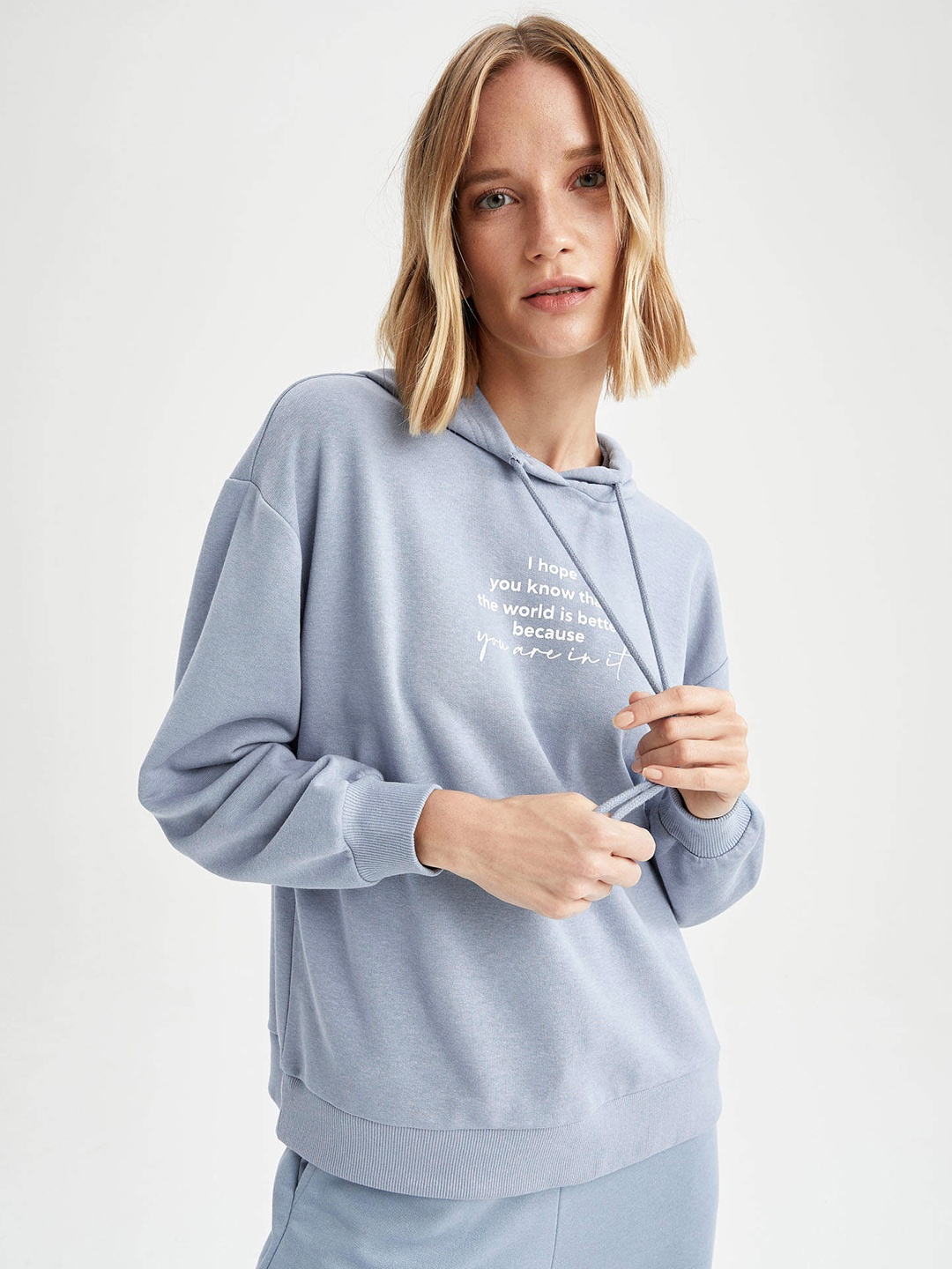 

DeFacto Women Blue & White Typography Print Hooded Sweatshirt