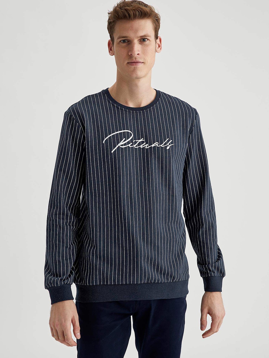 

DeFacto Men Navy Blue & White Striped Sweatshirt