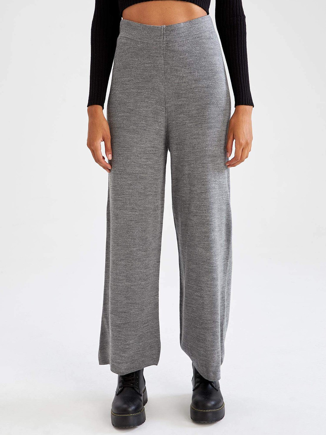 

DeFacto Women Grey Solid High Waist Parallel Trousers, Fluorescent green