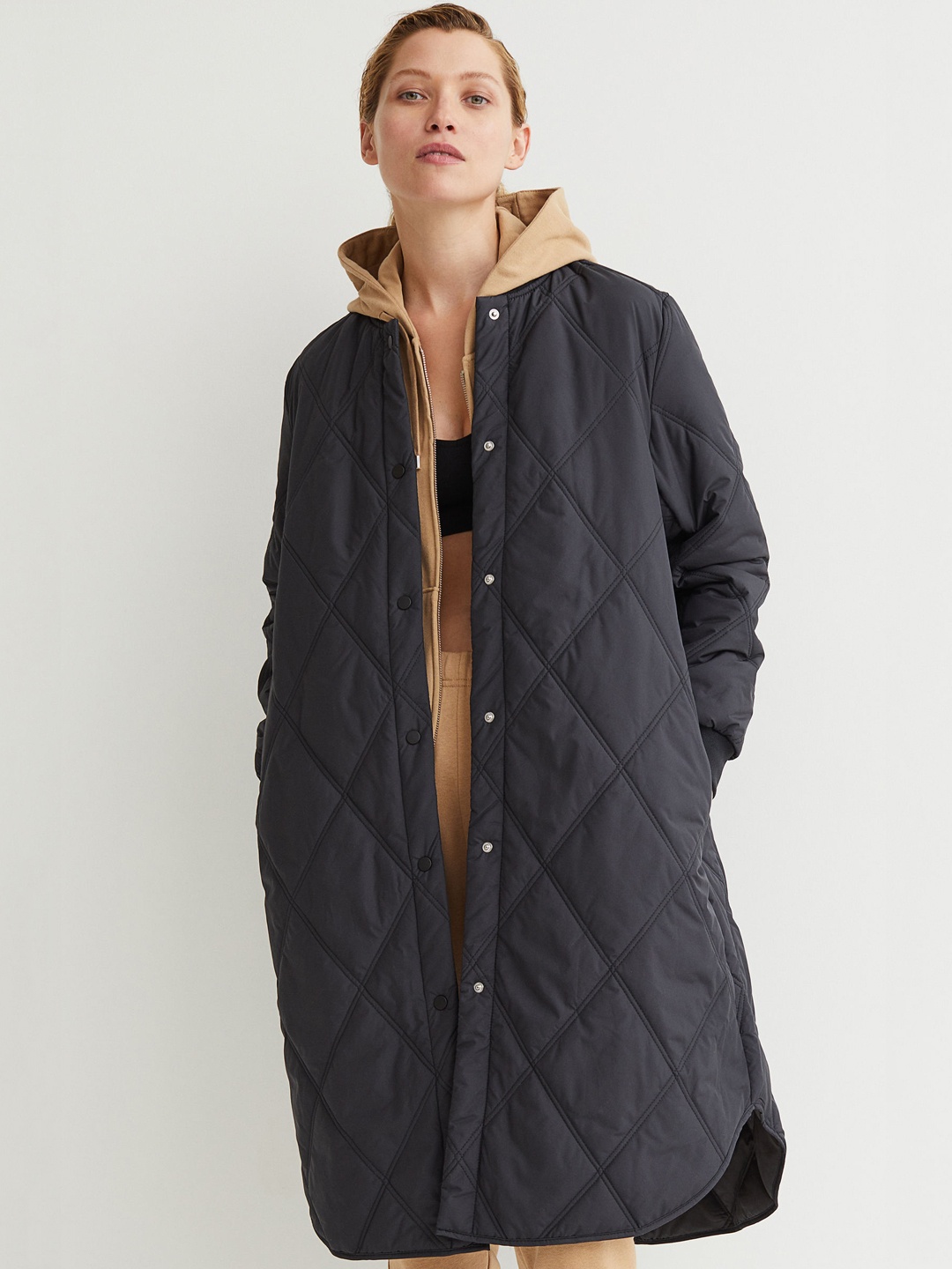 

H&M Woman Black Quilted outdoor coat