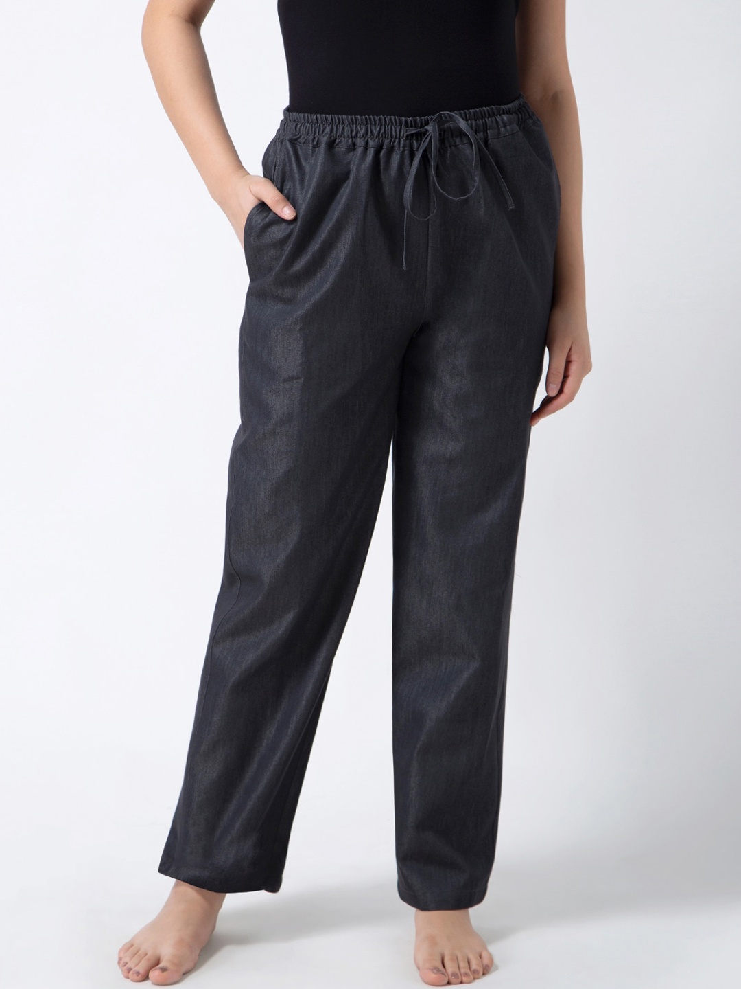 

Not Just Pyjamas Women Black Solid Lounge Pants