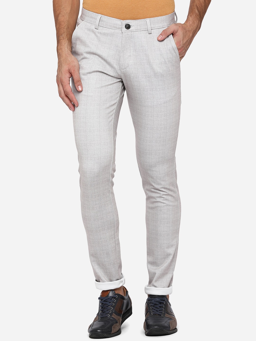 

JADE BLUE Men Grey Solid Slim Fit Pure Cotton Trousers