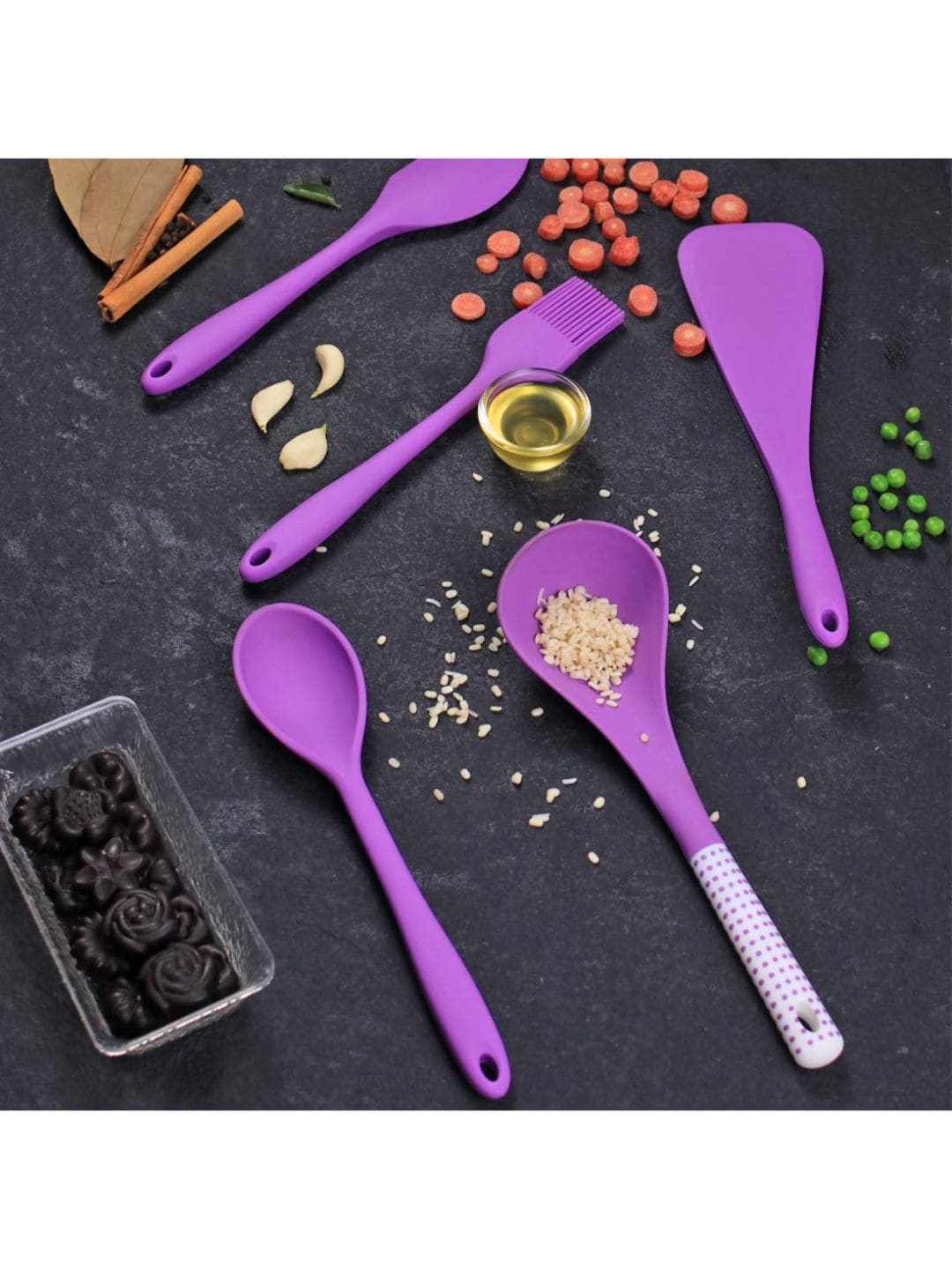 

Wonderchef Purple Solid Silicone Spatula