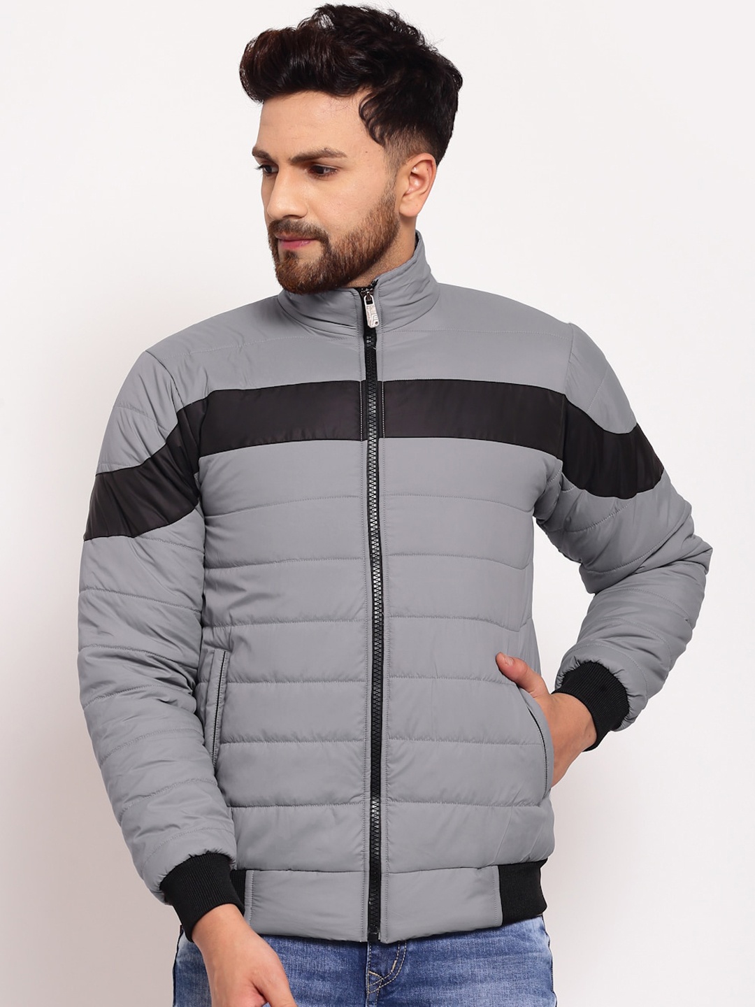 

KLOTTHE Men Grey & Black Colourblocked Water Resistant Outdoor Quilted Jacket