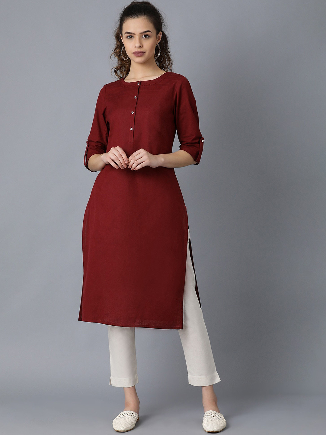 

W Women Round Neck Solid Kurta, Maroon