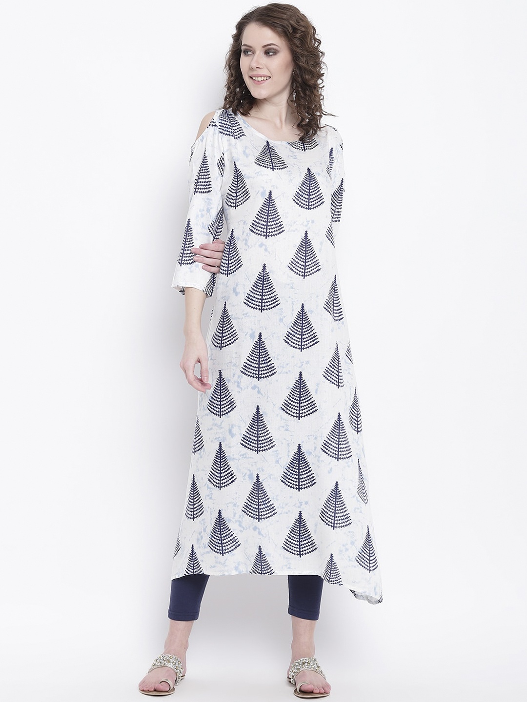 

Napra Women White Floral Printed Cold-Shoulder Sleeves Kurta