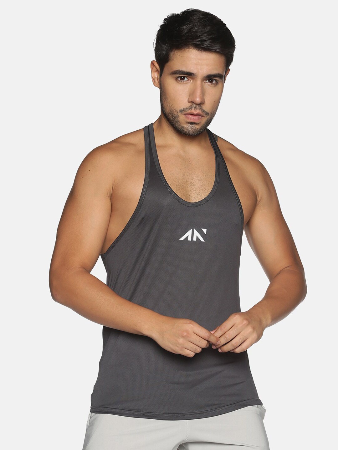 

AESTHETIC NATION Men Grey Printed Slim Fit T-shirt