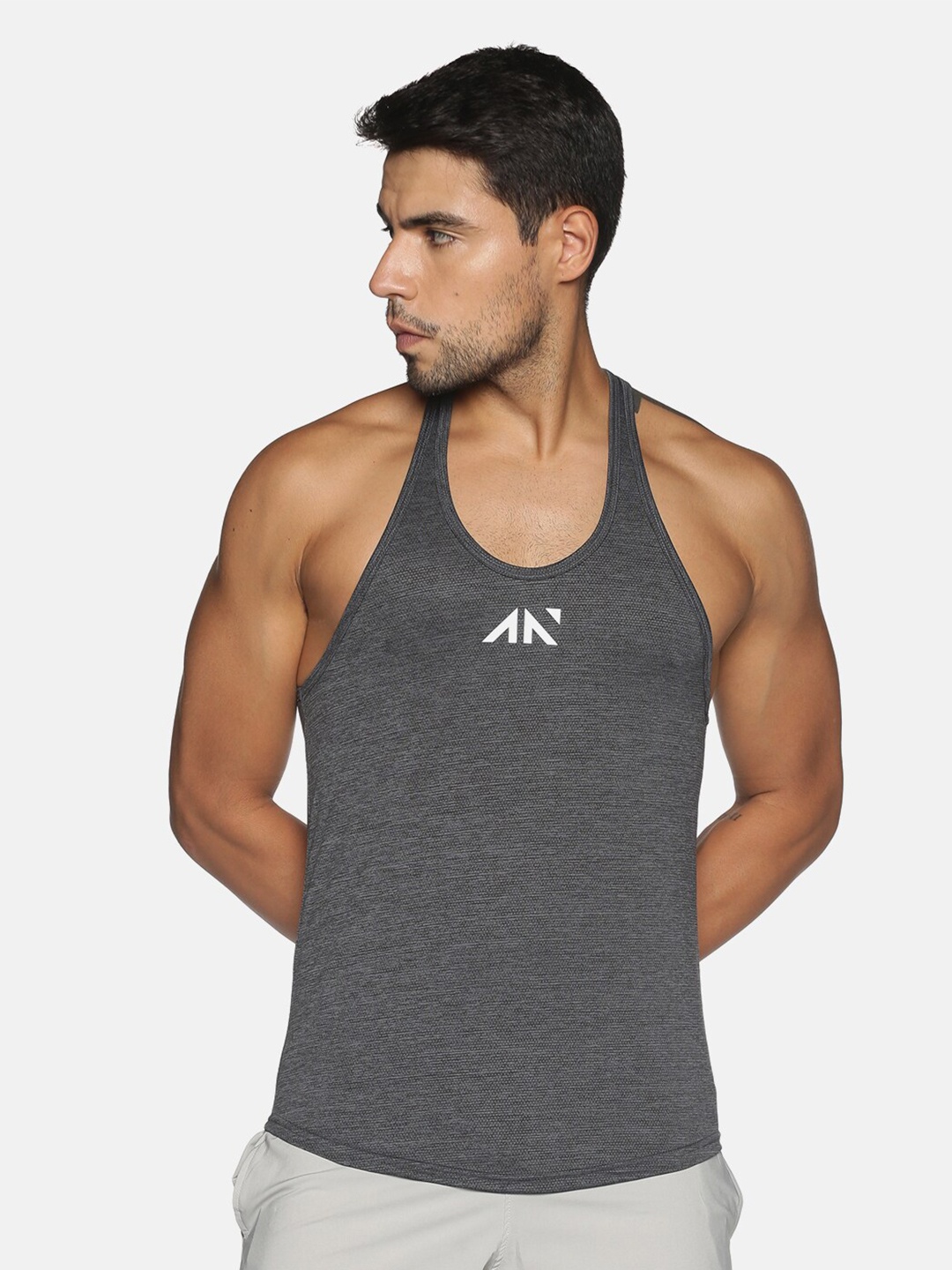 

AESTHETIC NATION Men Grey Brand Logo Printed Raw Edge Slim Fit T-shirt