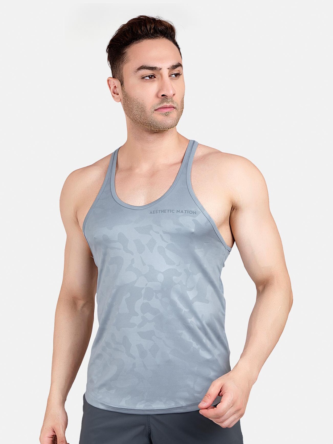 

AESTHETIC NATION Men Grey V-Neck Pockets Slim Fit T-shirt