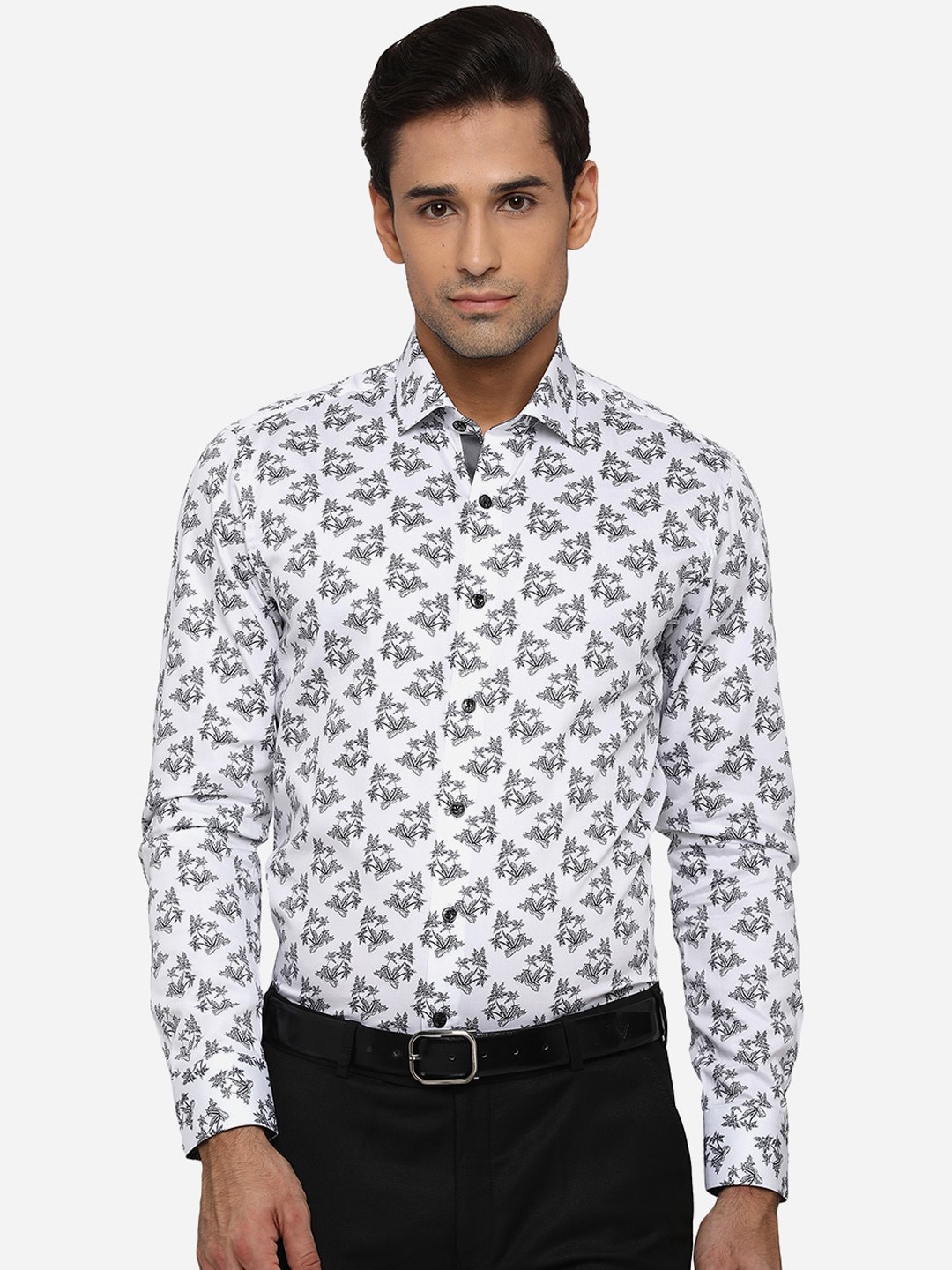 

JB STUDIO Men White Slim Fit Floral Opaque Printed Formal Shirt