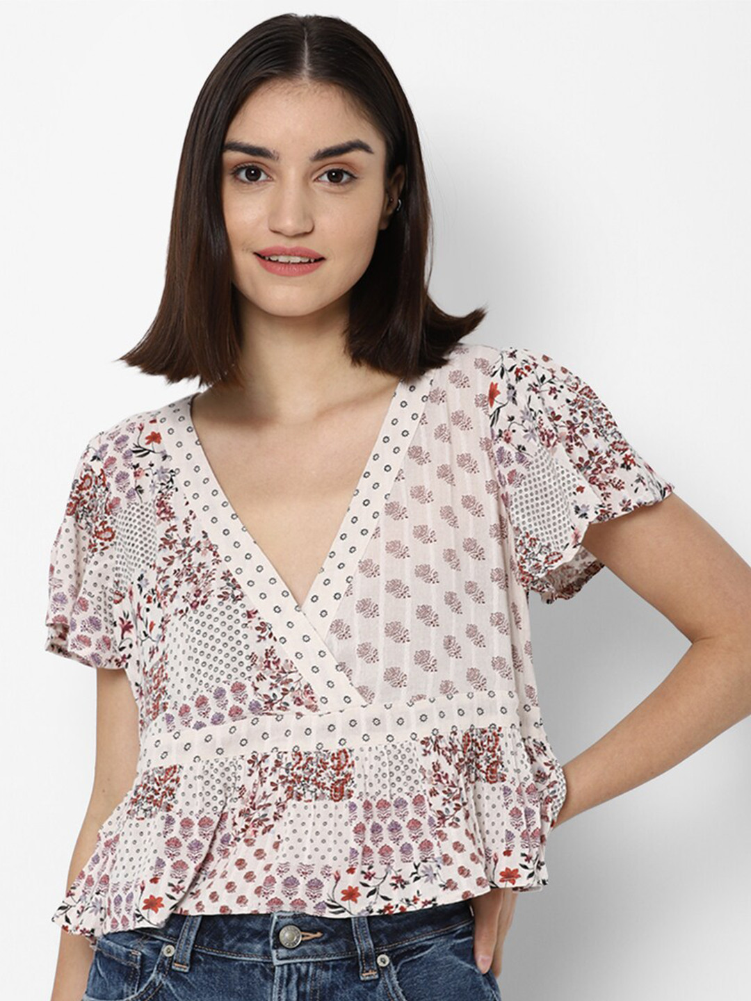

AMERICAN EAGLE OUTFITTERS Beige & Maroon Floral Wrap Top
