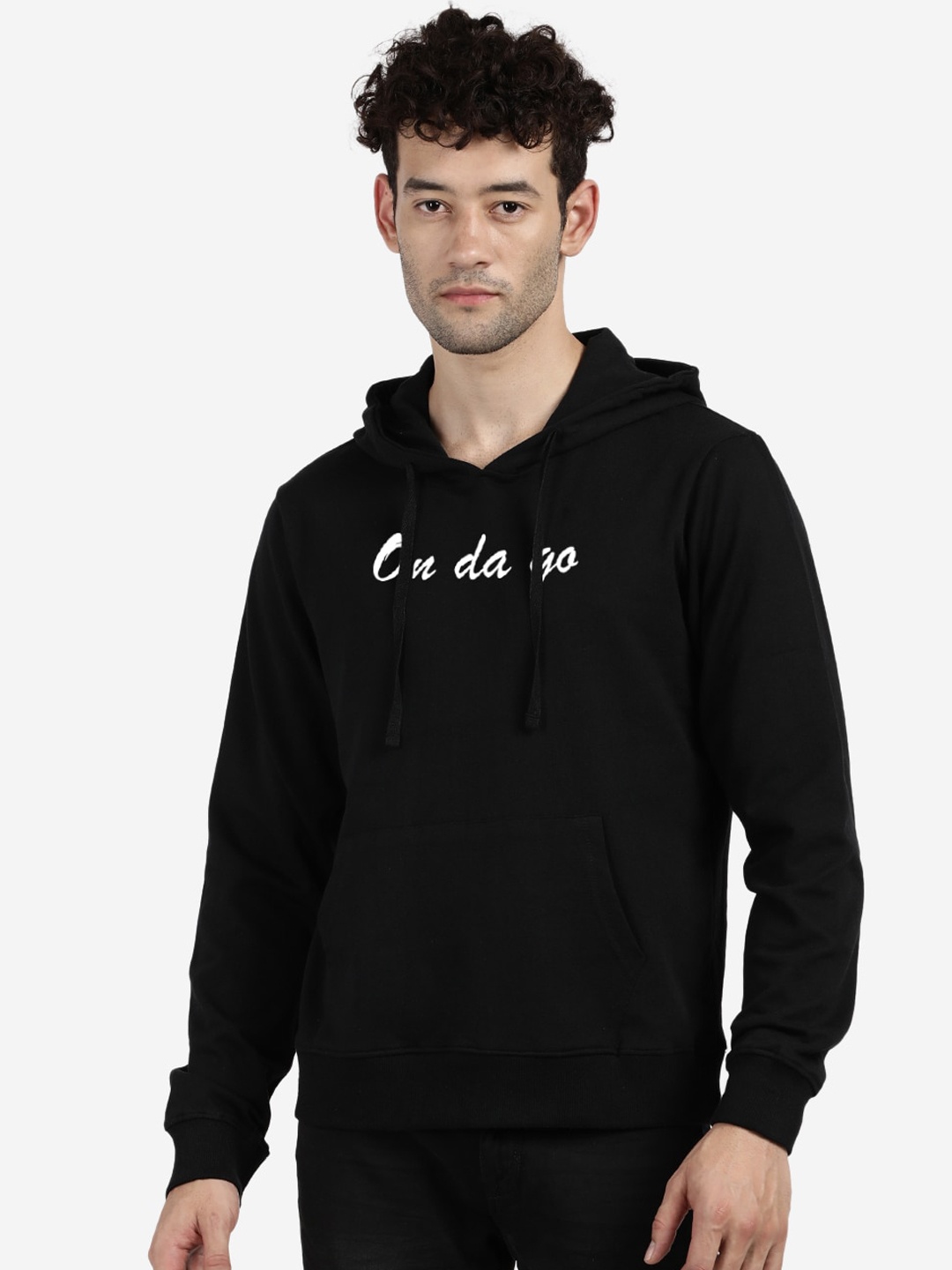 

MASH UNLIMITED Men Black Printed Hooded Sweatshirt
