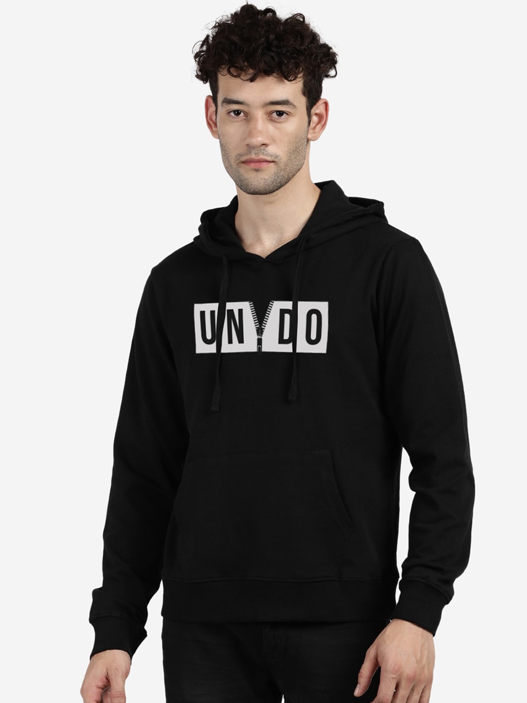 

MASH UNLIMITED Men Black & White Printed Hooded Sweatshirt
