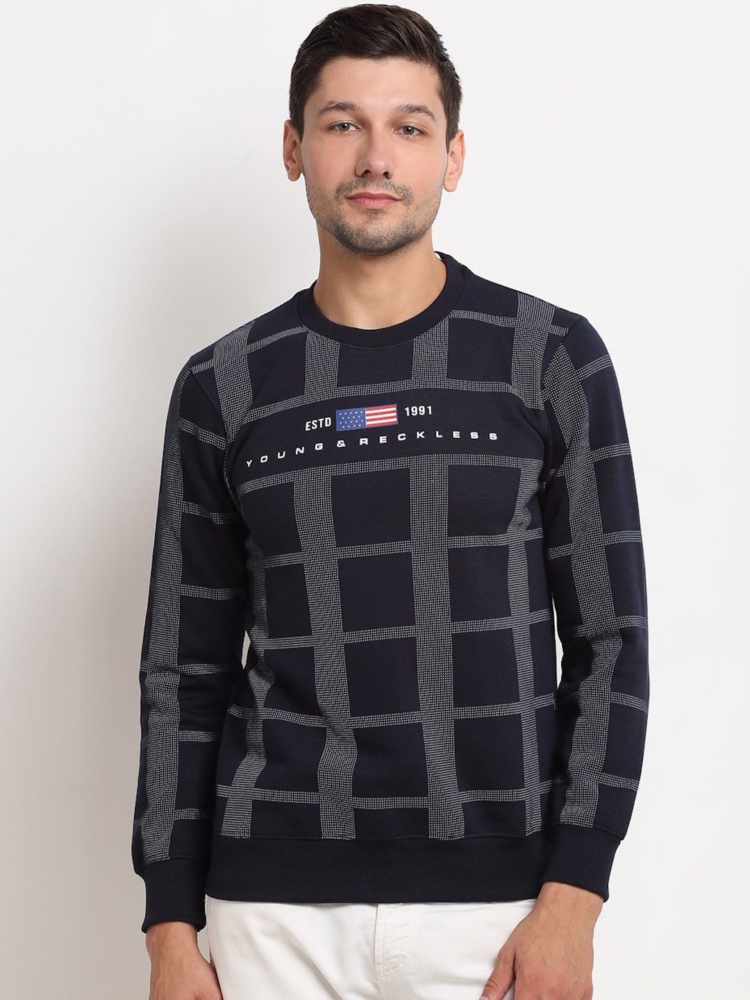 

Rodamo Men Navy Blue Printed Sweatshirt
