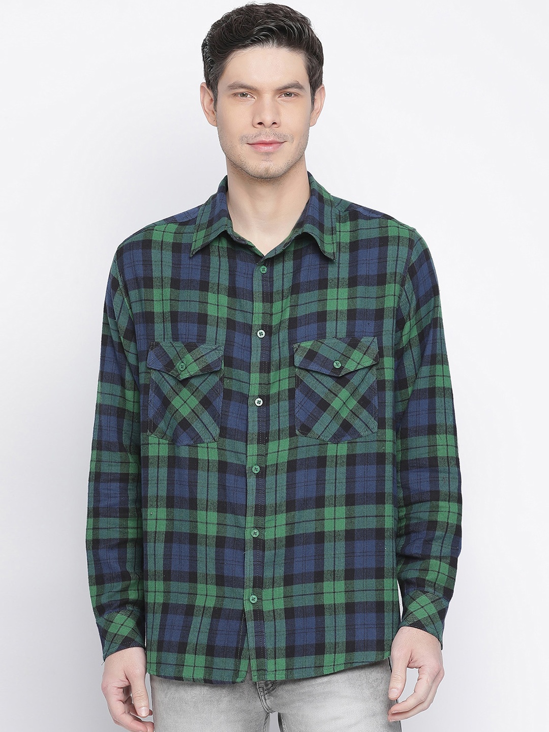 

Oxolloxo Men Green Tartan Checks Casual Shirt