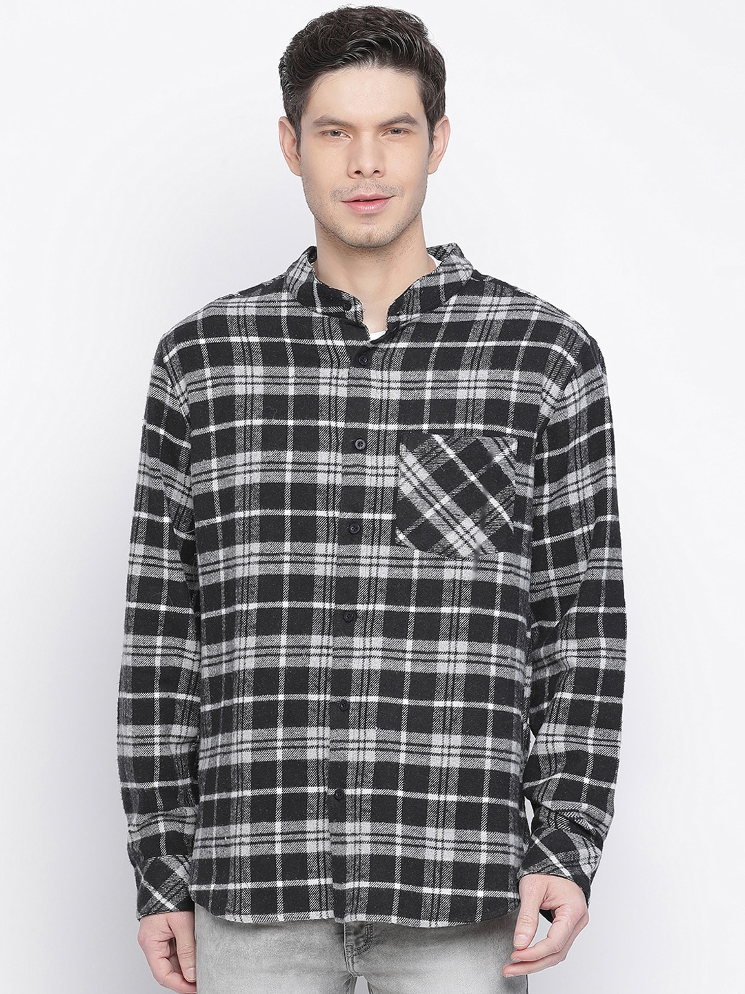 

Oxolloxo Men Black Tartan Checks Opaque Checked Casual Shirt