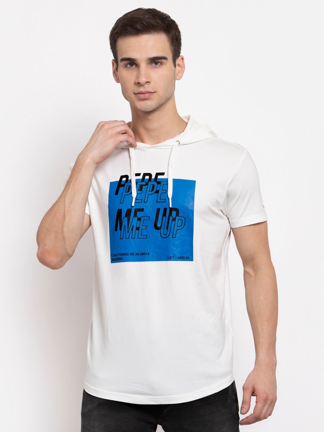 

Pepe Jeans Men White & Blue Printed Hooded T-shirt