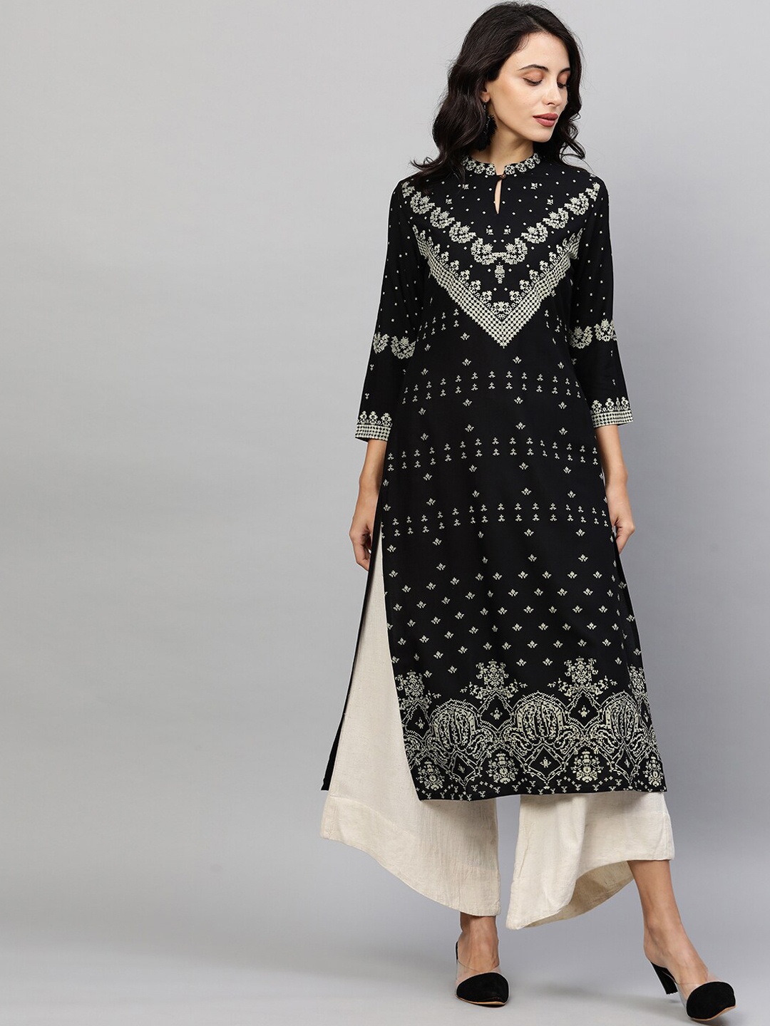 

FASHOR Women Black Ethnic Motifs Printed Keyhole Neck Kurta