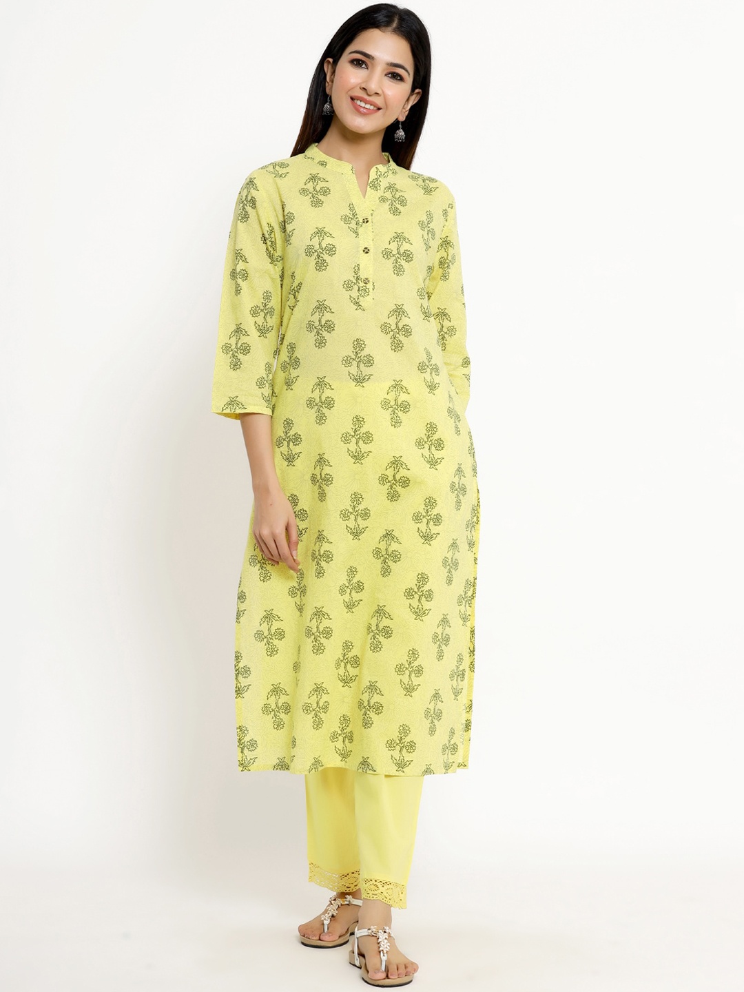 

The Kurta Express Women Yellow Floral Printed Pure Cotton Kurta with Palazzos