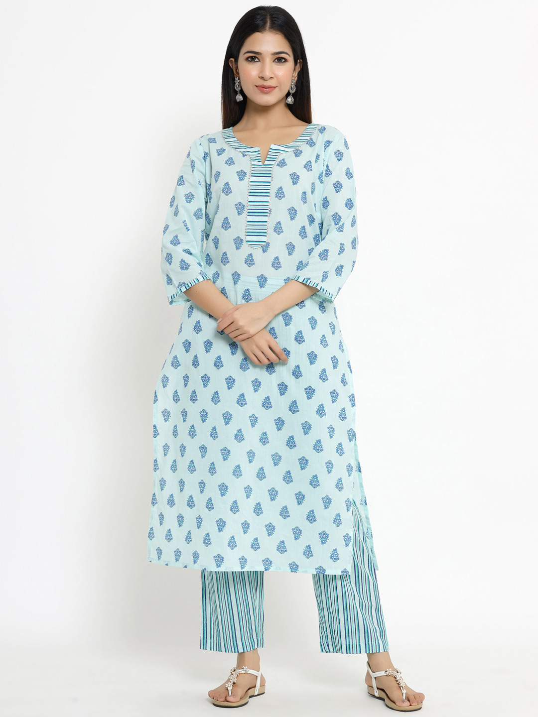 

The Kurta Express Women Blue Floral Printed Pure Cotton Kurta with Trousers