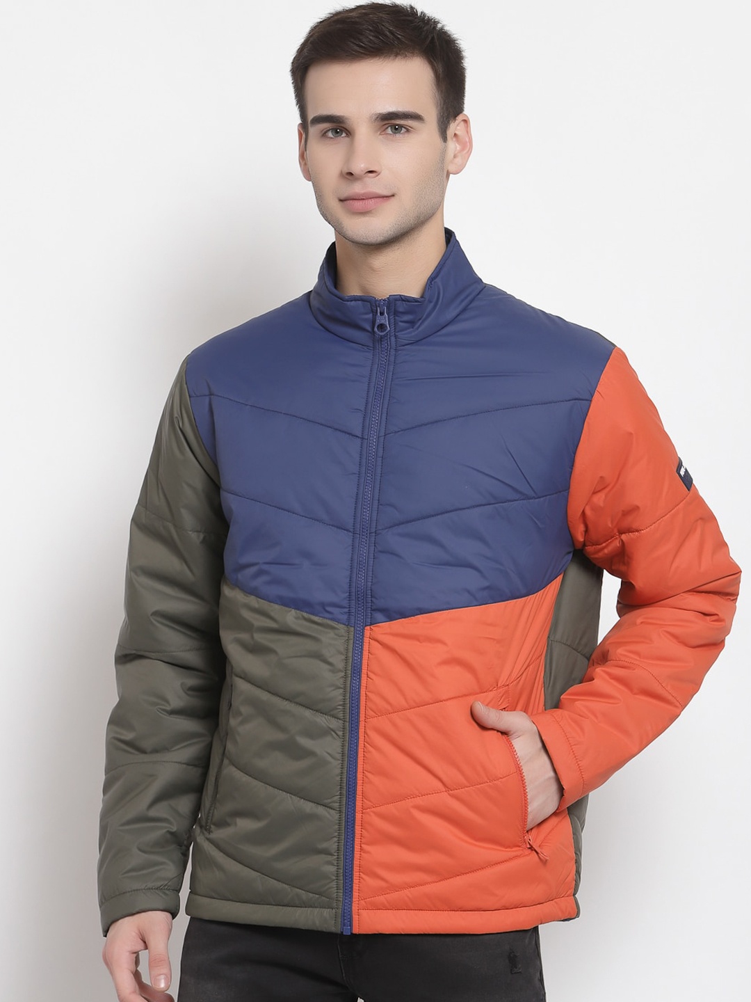 

Pepe Jeans Men Olive Green Colourblocked Puffer Jacket