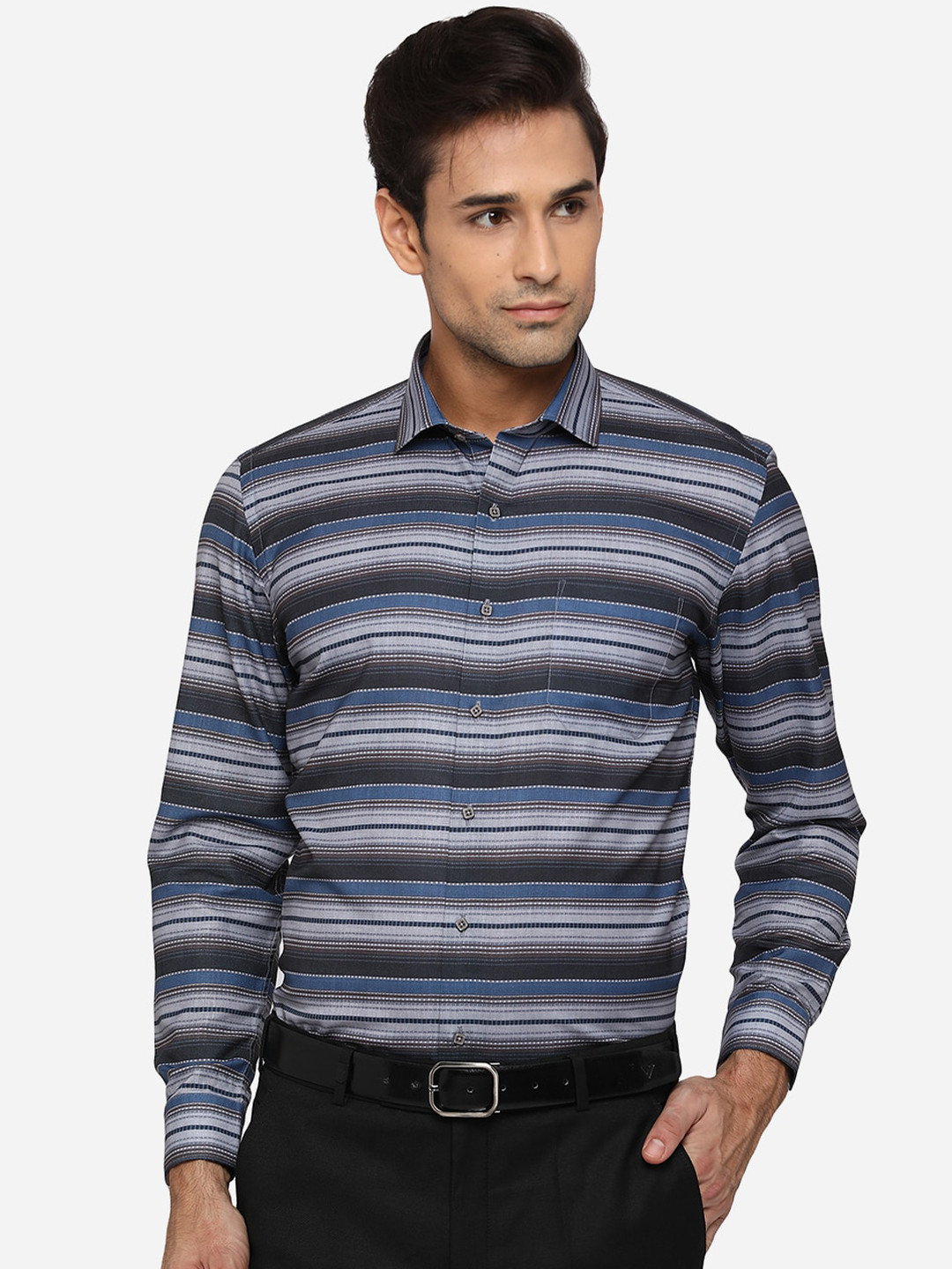 

Greenfibre Men Grey Slim Fit Horizontal Stripes Opaque Striped Formal Shirt