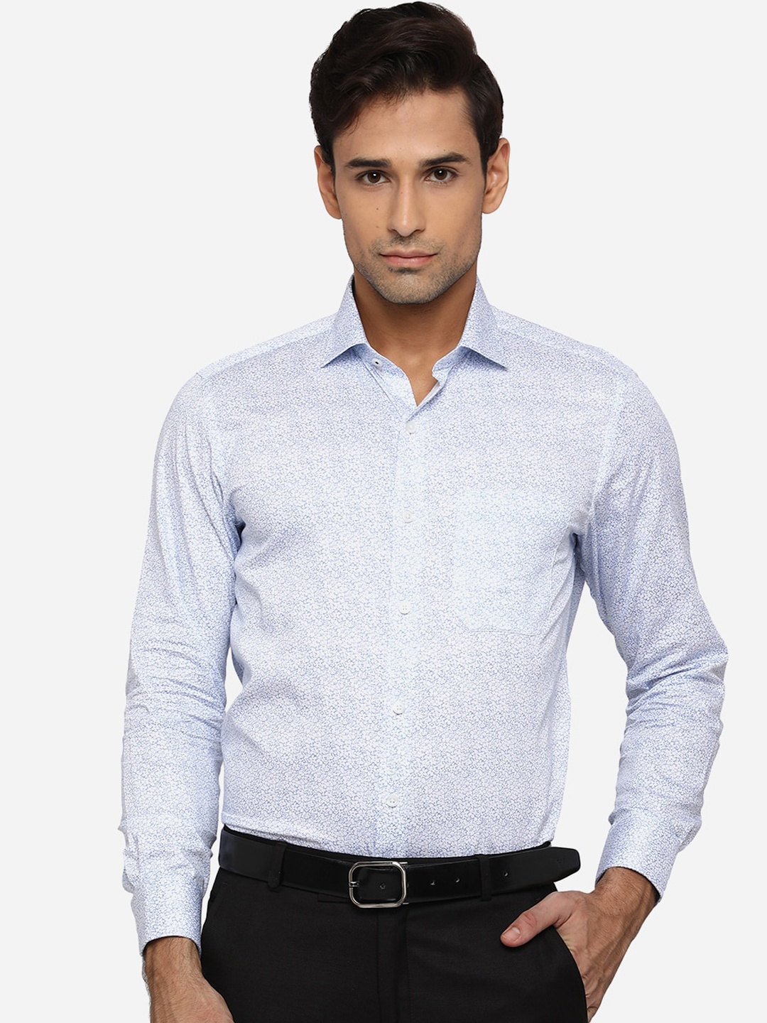 

Greenfibre Men Blue Slim Fit Floral Opaque Printed Formal Shirt