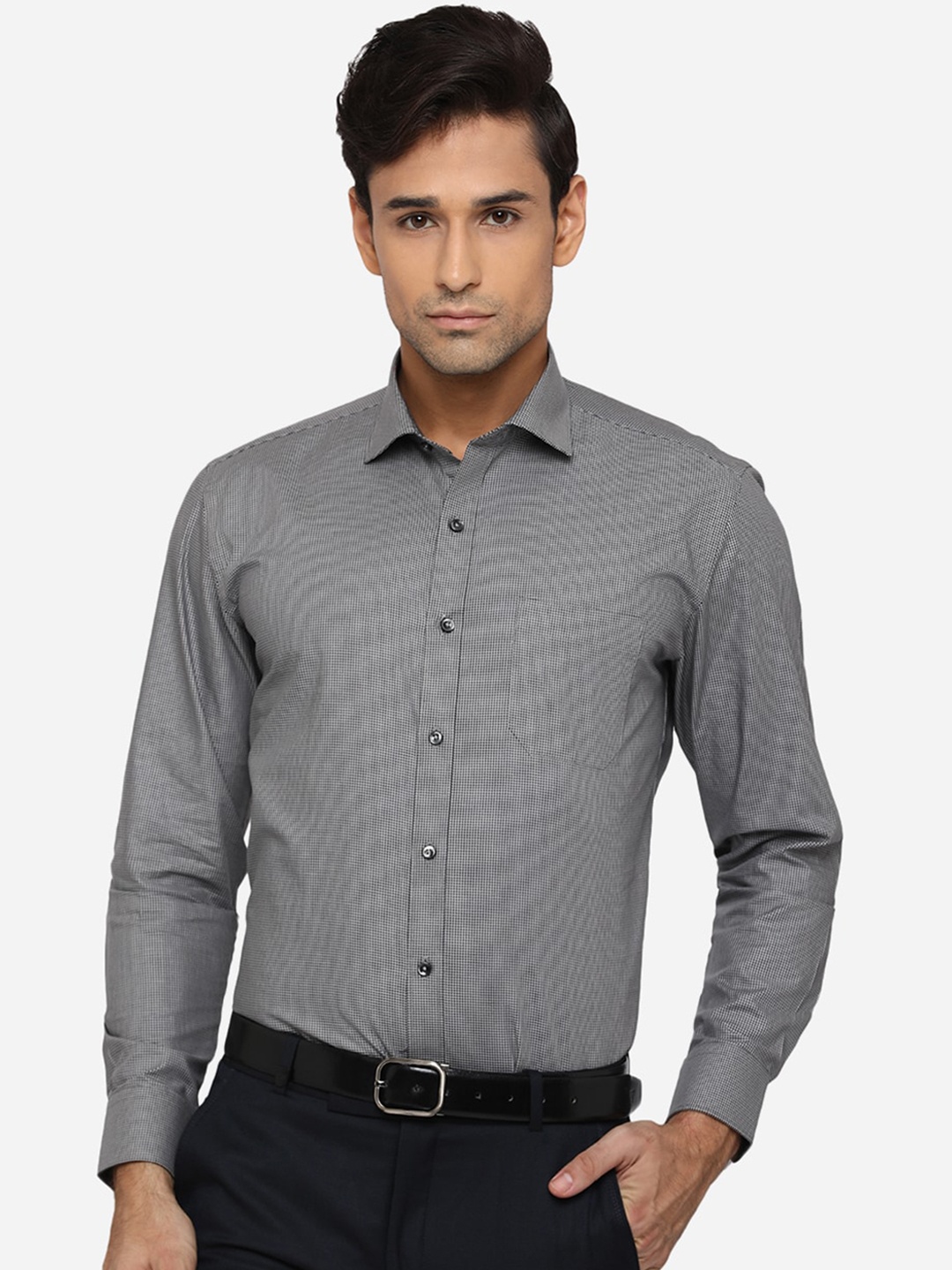 

Greenfibre Men Grey Solid Formal Shirt