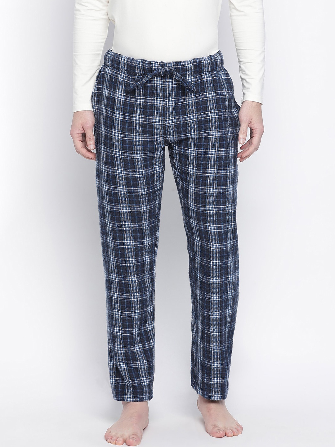 

Oxolloxo Men Navy Blue Checked Pyjamas